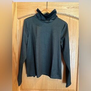 NWT Under Armour funnel neck shirt size Large